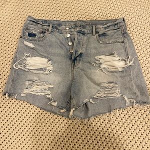 American Eagle Denim 90s Boyfriend Short